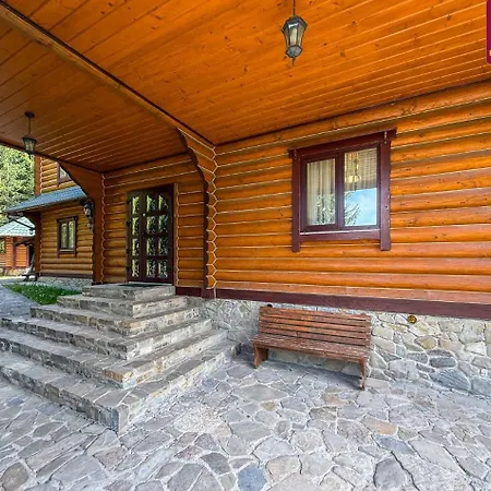 Gutsulwood Villa